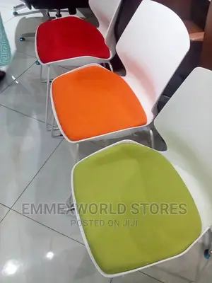 Classy Visitors Chair