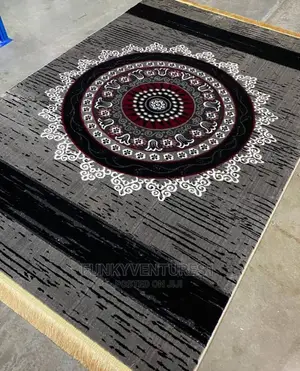 Center Rugs