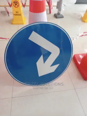 Turn Right Sign