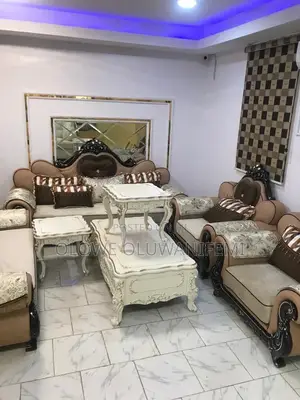 Elegant 7 Seater Living Room Fabric Made Royal Sofa Chair.