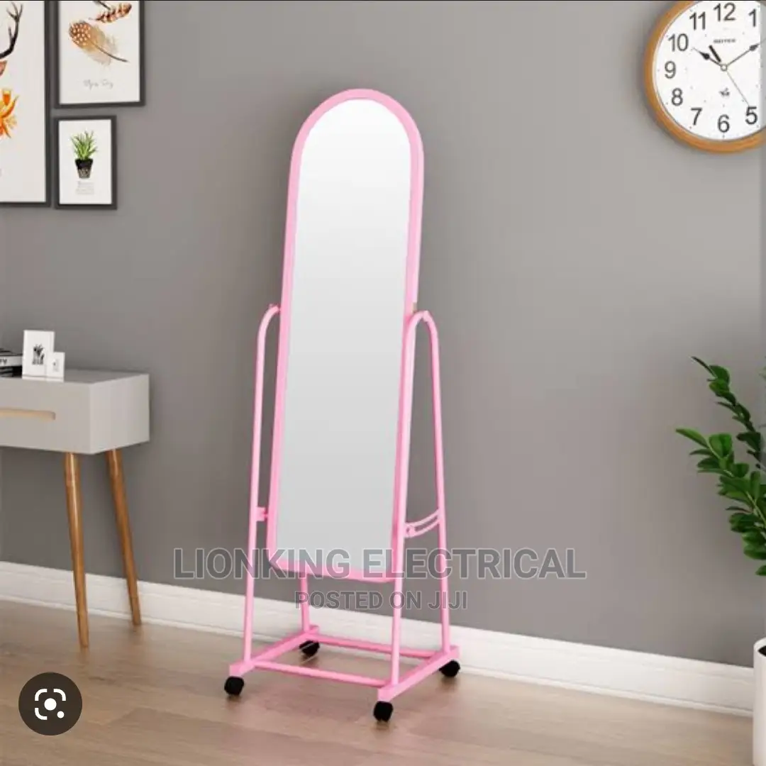 Movable Dressing Mirror