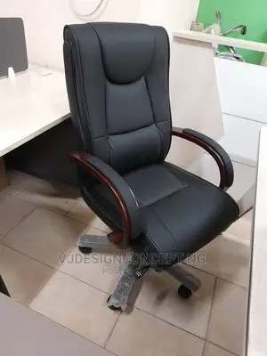 Executive Office Chair