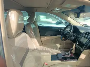 Toyota Camry XLE V6 4dr Sedan (3.5L 6cyl 6A) 2013 Green