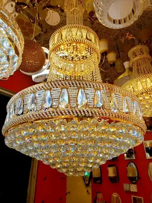Luxury Crystal Gold Mounted Chandelier Light
