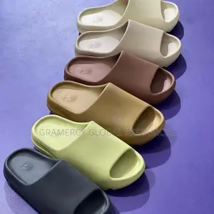 Original Yeezy Slide With Adidas Logo in Carton