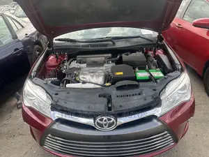 Toyota Camry SE 4dr Sedan (2.5L 4cyl 6A) 2016 Red