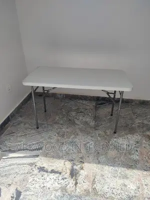 Foldable Plastic Table 4fit