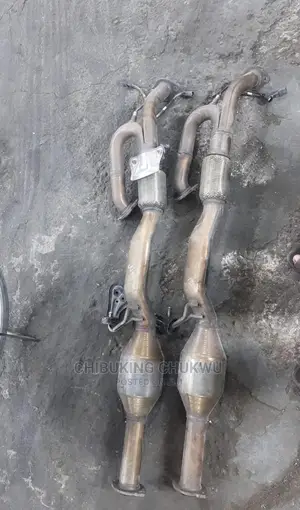 Lexus ES-350 2018 Center Catalyst Net Exhaust Pot.
