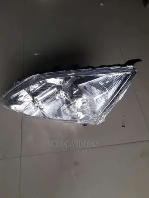 Head Lamp 2008 CRV Europe