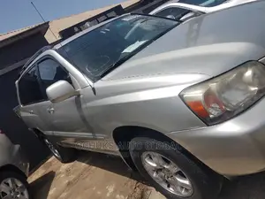 Toyota Highlander V6 Long 4x4 2007 Silver
