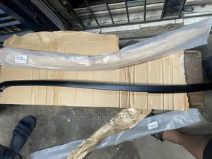 Landcruiser and LX 570 Windscreen Chrome