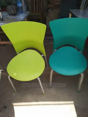 Plastic Restaurant Chairs With Iron Leg