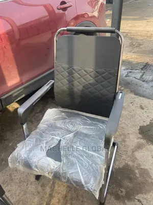 Quality Visitors Chairs