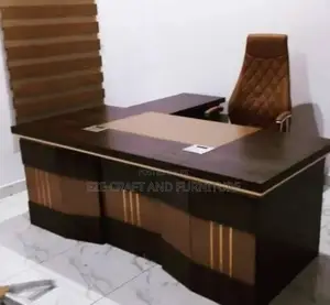 Boss Office Executive Table