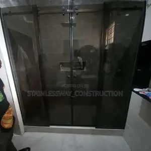 Shower Cubicle With Dark Grey Glass