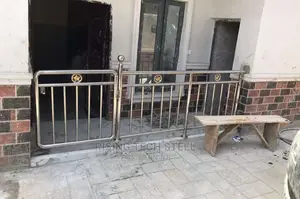 House Stainless Design