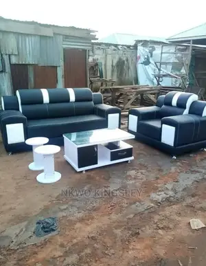 Luxury 7 Seater Living Room Leather Sofa Chair.