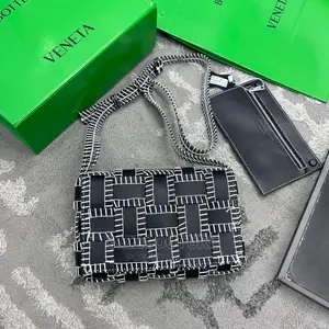 Original BOTTEGA VENETA Padded Cessette Available in Store