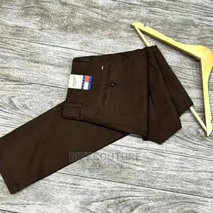 Original TOMMY HILFIGER CHINOS TROUSER Available in Store