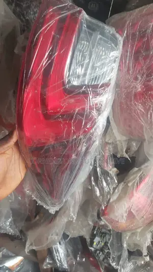 Complete Rear Lights Es350 2018