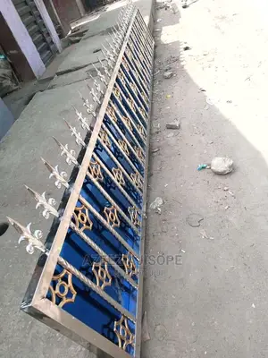 Stainless Steel Fence Rail