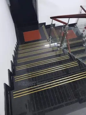 Imported Granites Slabs for Staircase