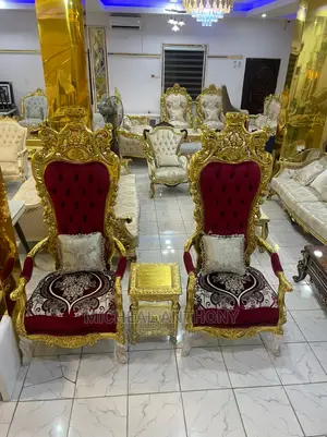Executive Royal Chair for Me and U