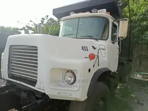 Mack Tipper Tokunbo