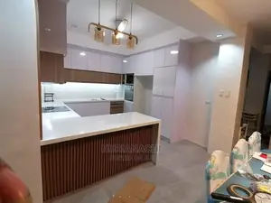 Classic Fully Fitted Kitchen