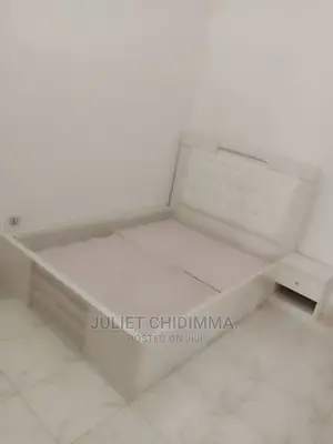 4.5*6 Bedframe