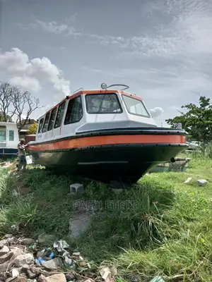 Luxury Boat / Passenger Boat