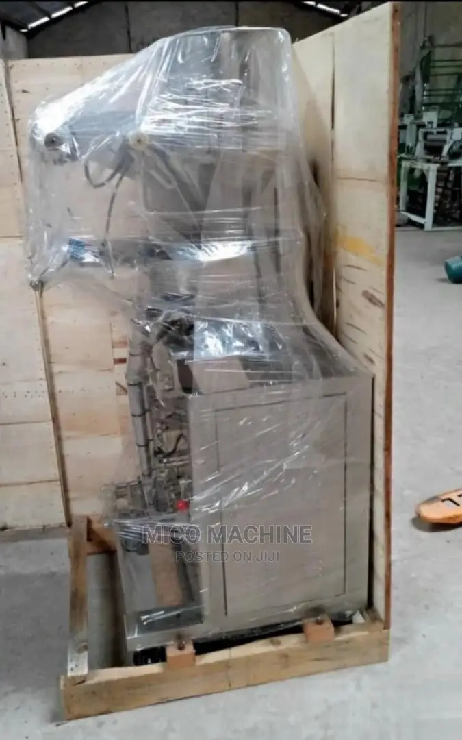 Automatic Granule Packing Machine