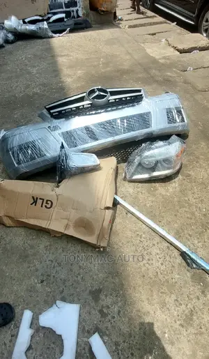 Mercedes-Benz Glk350 2010-2013 Front Bumper