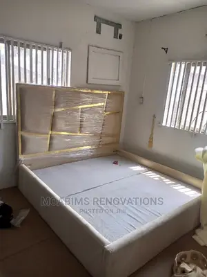Royal High Board Bedframe