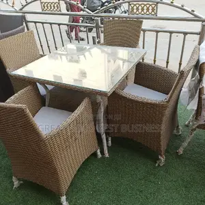 Outdoor Rattan Chair and Table