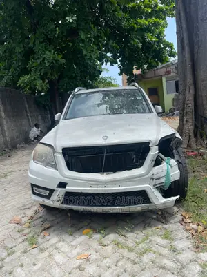 Mercedes-Benz Glk350 Bumper,Headlight