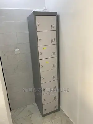 Single Doors Metal Workers 8 Lockers