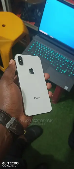 Apple iPhone XS Max 64 GB White