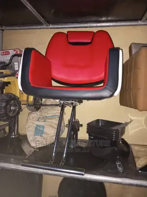 Executive Barbing Chair