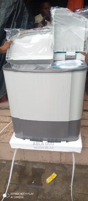 LG 8kg Washing Machine Top Loader Twin Tub.