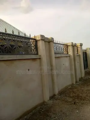Laser-cut Fence Rail 01