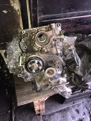 Toyota Hilux Oil Pump 2009/10 Model 2TR