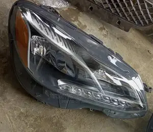 Mercedes-Benz E350 2014-2015 Headlights