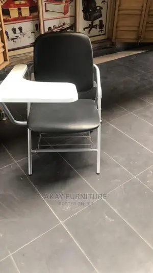 Training Chair With Writing Pad