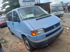 Volkswagen Transporter 2006 Blue