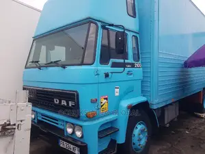 Daf 2100 Model Truck Container Body