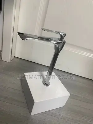 Made of Full Brass Long Chrome Basin Mixer Tap