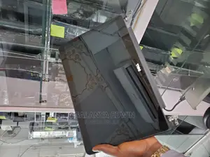 Dell E7440 Touchscreen.