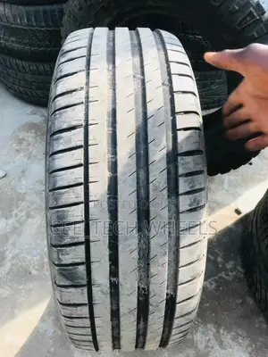 275/50r20 Complete Set Highest Straight Line Grade