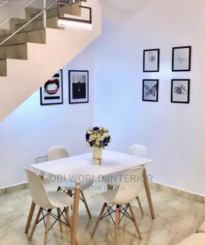 Latest Dining Set by 4 Seaters
